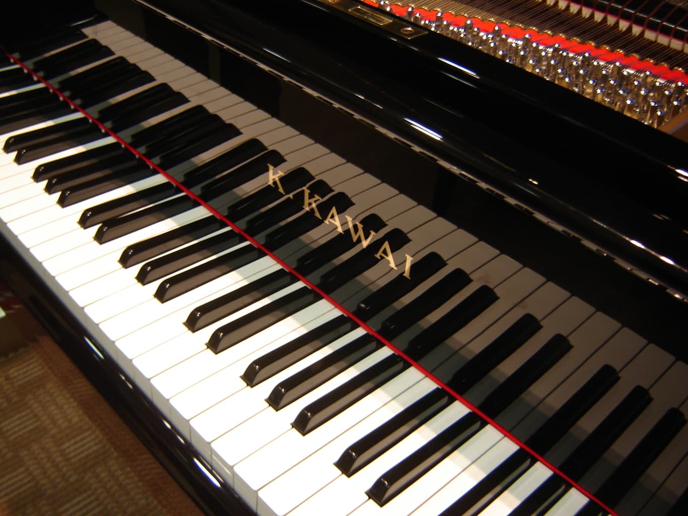 Used Kawai GE30 Grand Piano - 2008 model in Toronto - Image 5