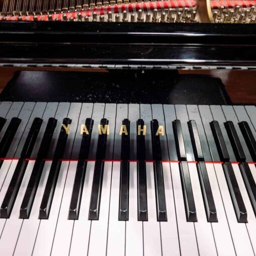 Used Yamaha GH1 Grand Piano in Polished Ebony keys