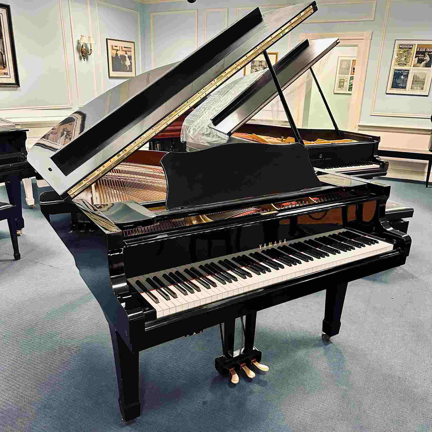 Used Yamaha G3 Grand Piano in Ebony Polish - Image 2