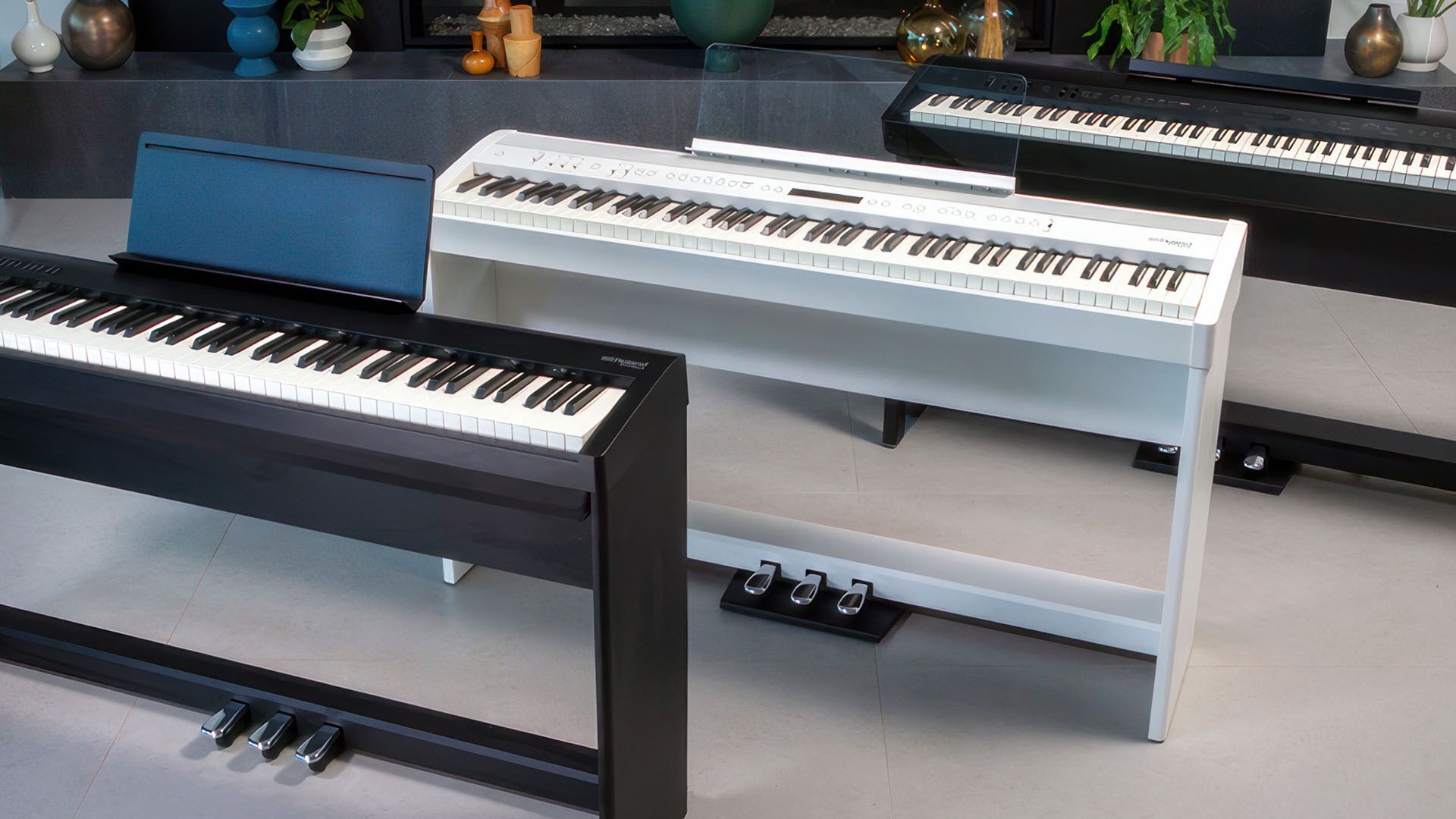Roland FP-90X Digital Piano W/Speakers - 88 Key | Roland's FP-X series