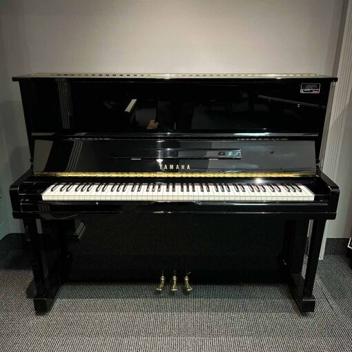 Yamaha U10A Front Angle