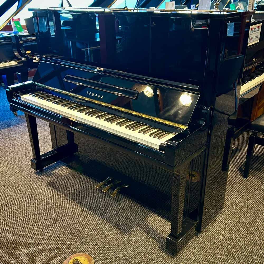 Yamaha U3A Right Angle