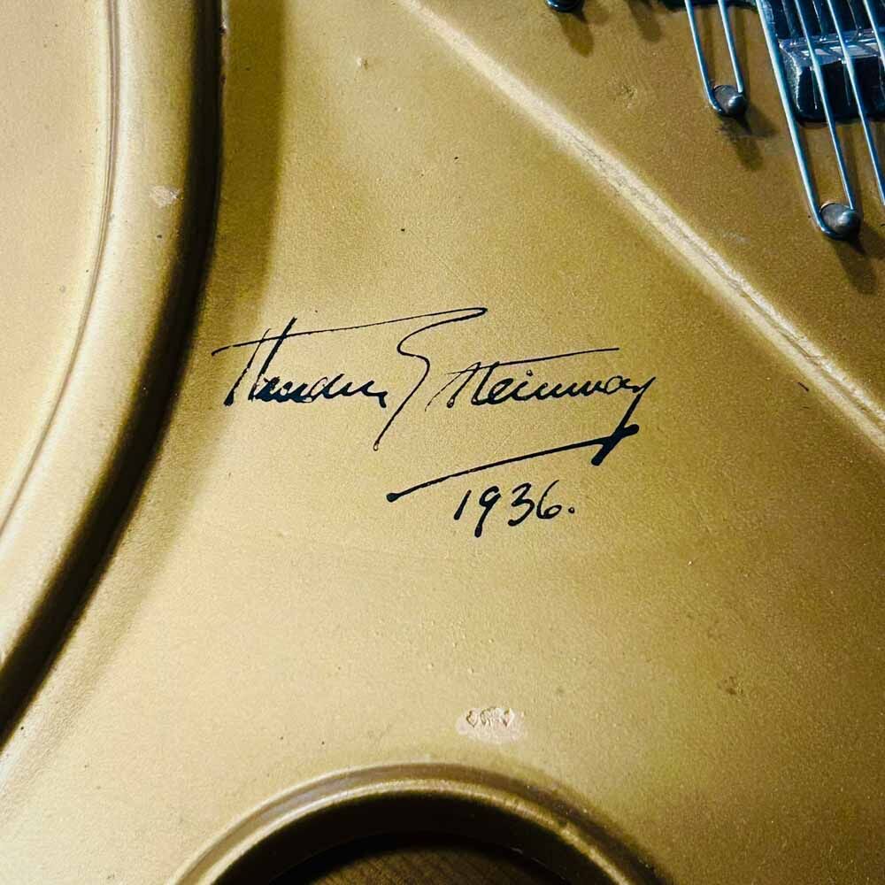 Steinway M Grand Piano Signature