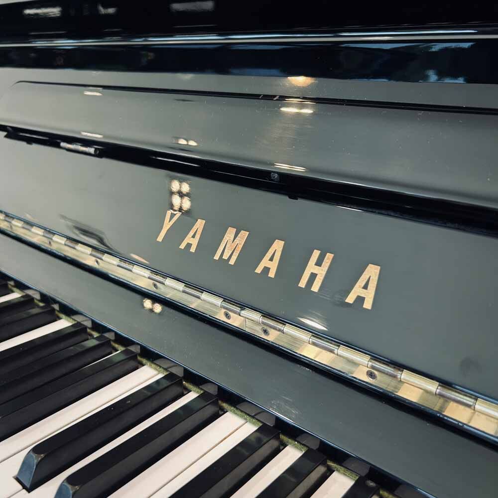 Yamaha U3X Upright Piano Front Logo