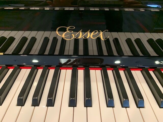 Used Essex EUP123 Upright Piano - Image 2