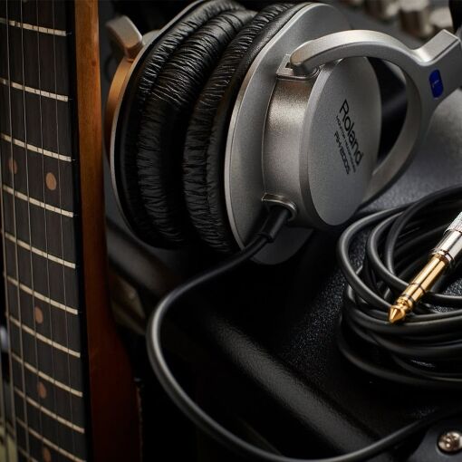 Roland RH-200 Studio Reference Headphones - Image 5