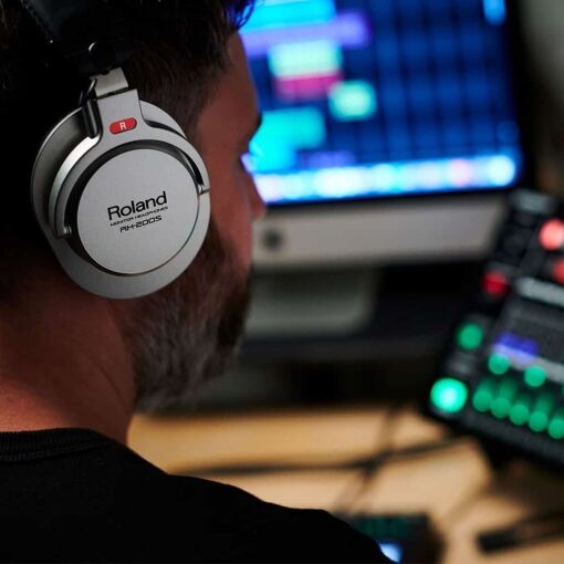 Roland RH-200 Studio Reference Headphones - Image 3