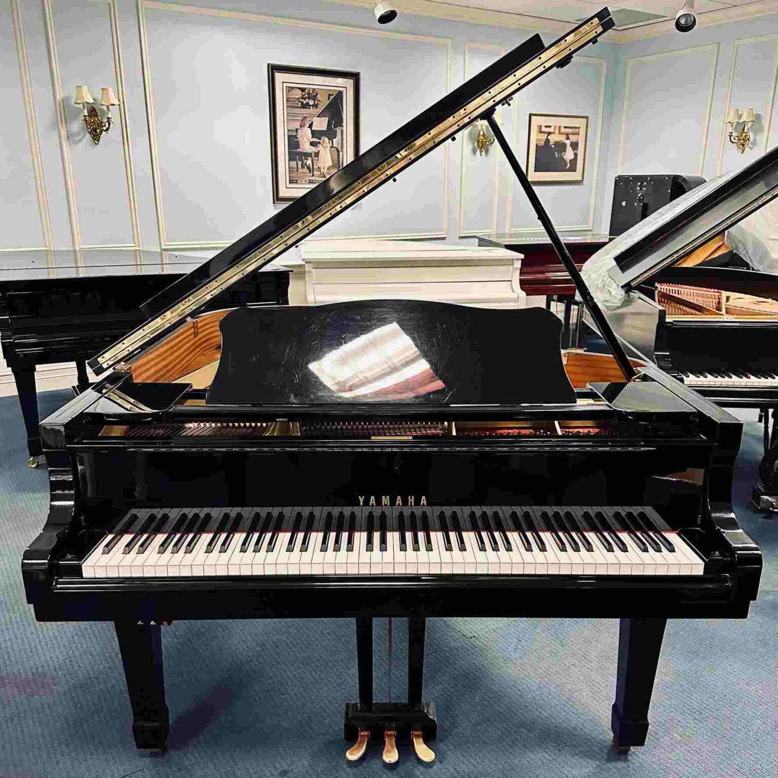 Used Yamaha G3 Grand Piano in Ebony Polish - Merriam Music
