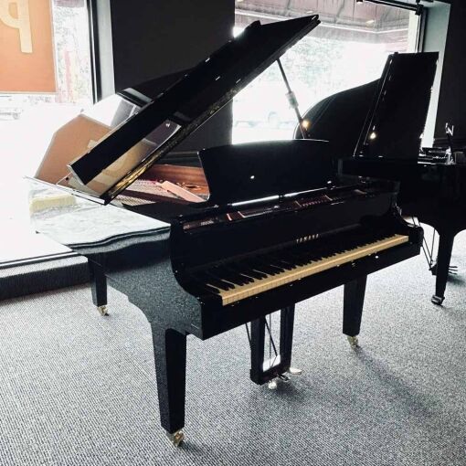 Yamaha C3 Grand Piano Left Angle