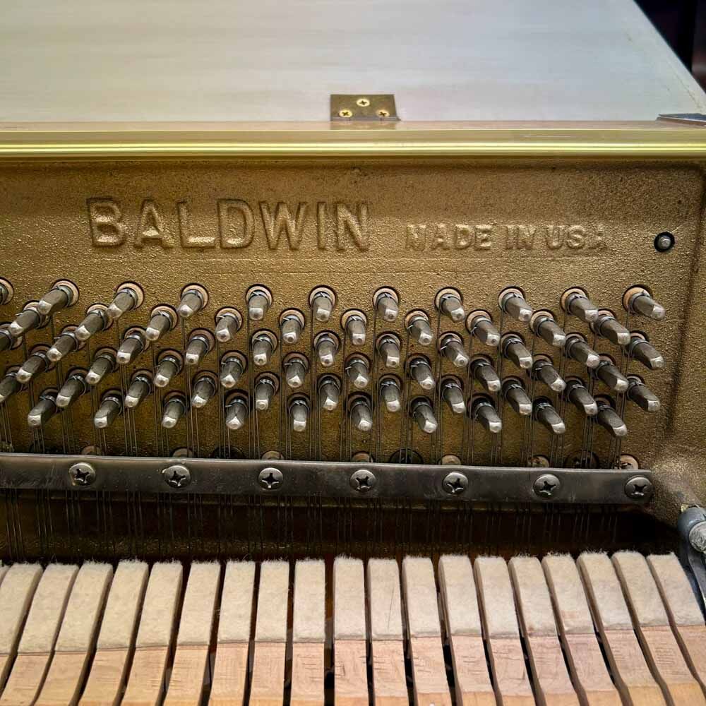 Baldwin Spinet Upright Piano Logo