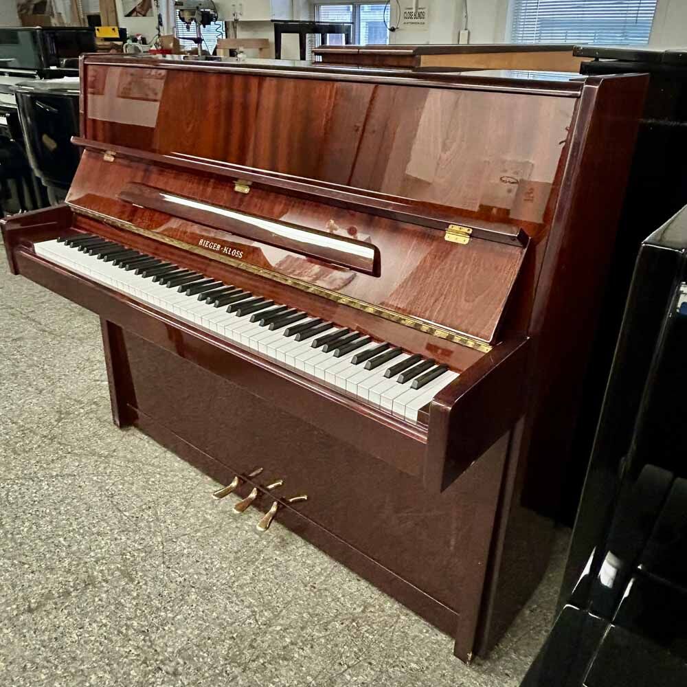 Rieger Kloss 118 Moderna Upright Piano Right Angle