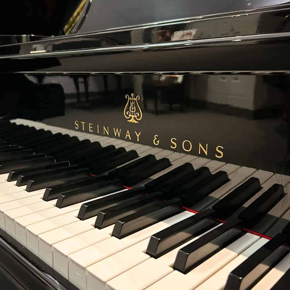 Used Steinway B Grand Piano Front Logo