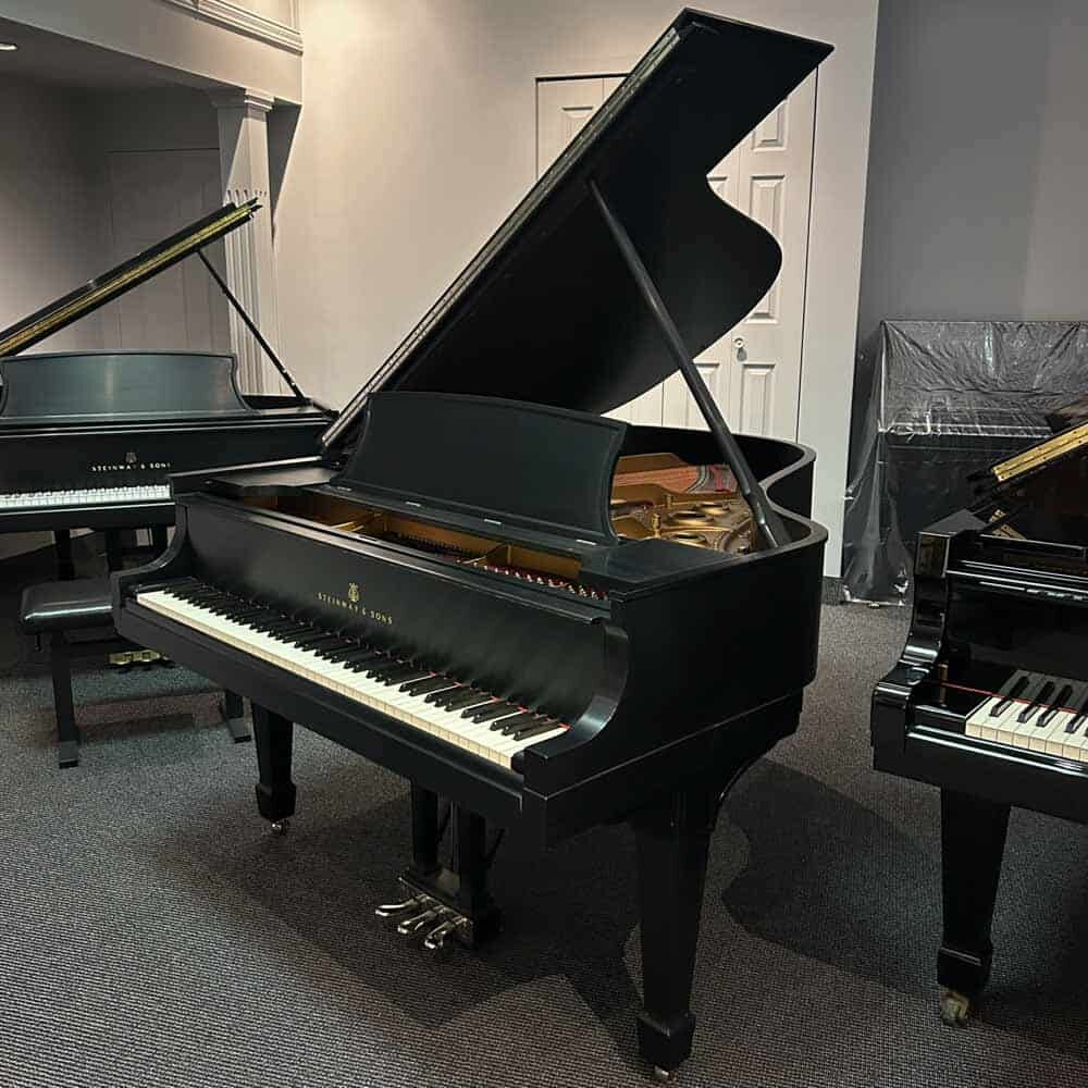 Steinway L Right Angle