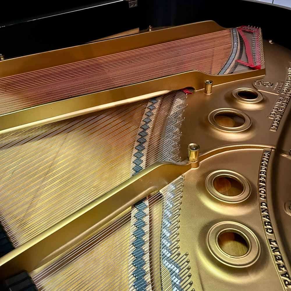Steinway L Soundboard