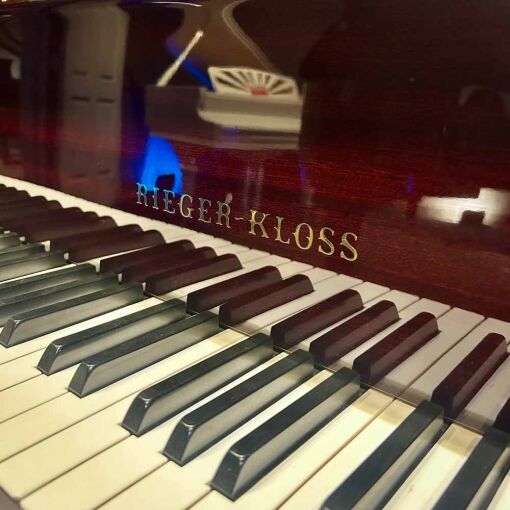 Rieger-Kloss 185 Grand Piano Front Logo