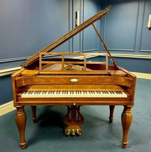 Steinway M Grand Piano Front Angle