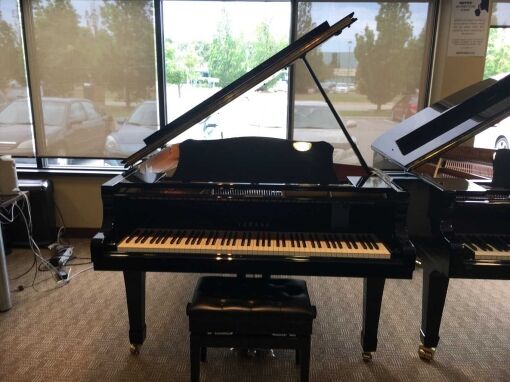 Used Yamaha C5 Grand Piano