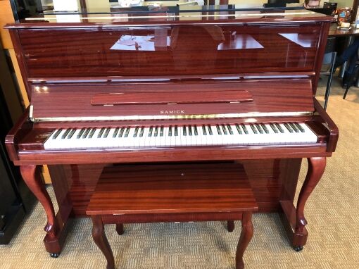 Used Samick JS-121 Upright Piano (Mahogany Polish)