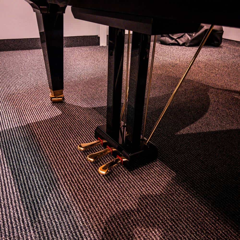 Used Steingraber Opus 168 Grand Piano in Polished Ebony pedals