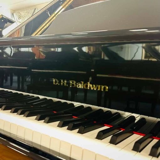 Baldwin C172 Grand Piano Front Logo