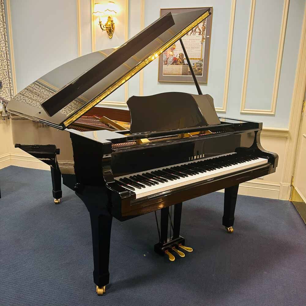 Yamaha C5 Grand Piano Left Angle