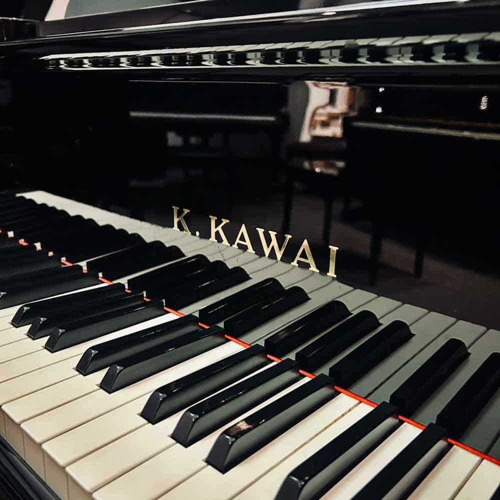Kawai RX7 Grand Piano Front Logo