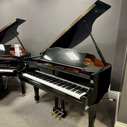 Samick SIG50 Grand Piano Right Angle