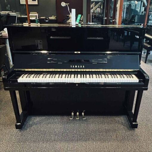 Yamaha U10A Upright Front Angle