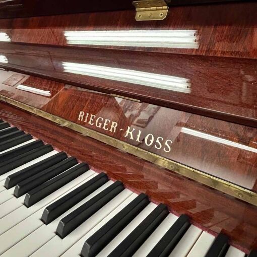 Rieger Kloss 118 Moderna Upright Piano Front Logo